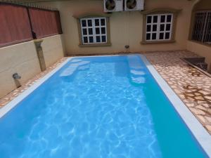 RS VILLA private bungalow with pool,yard,WiFi and 100mts to the beach