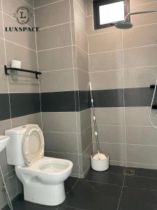 Kuching Near Batu Kawa Cozy Apartment P Residence