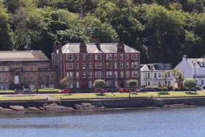 Bellevue Bute, Luxury 2 bedroom sea view flat - Port Bannatyne