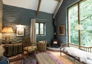 Penbanc Bach - Llantood