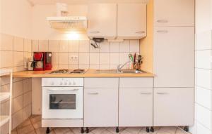 Pet Friendly Apartment In Nin With Wi-fi