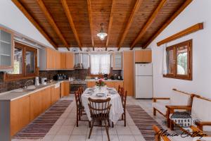 Alonia Cottage