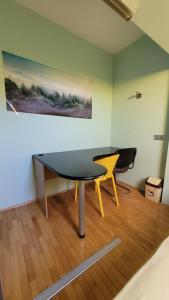 STICKER APARTMENT in city center