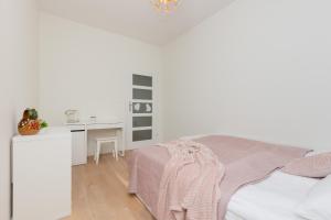 Cosy Apartments with Parking Wilanów by Noclegi Renters