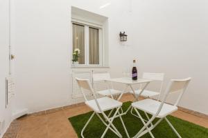 Apartamento con patio en Cádiz centro