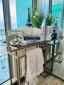 Azure Urban Resort - St Tropez Tower Staycation Unit with a European Touch