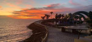 Homestay hillside an thới