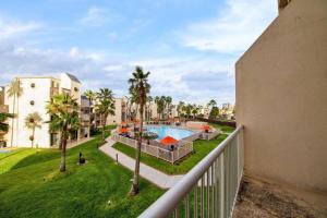 Relax Luxury Beachfront Condo with Amazing Terrace