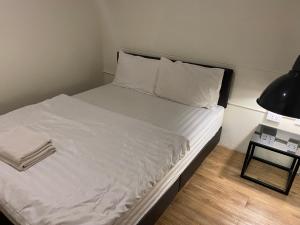 Boundary Hostel and Cafe