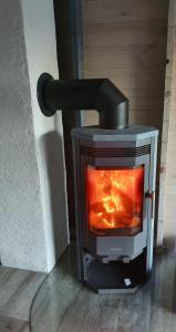 Idyllisches-Blockbohlenhaus-mit-eigenem-Garten-und-Sauna-zum-Wohlfuehlen