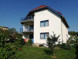 Róbert Apartmant - 4hvězdičkové hotely ve městě Balatonalmádi