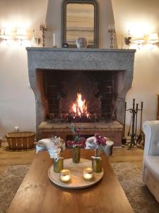 B&B / Chambres d'hotes Les Bessonnes : photos des chambres