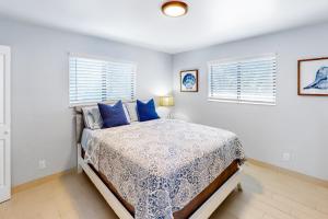 The Sailors Perch, Unit 5