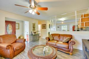 obrázek - Central High Point Home Rental Less Than 1 Mi to Downtown!