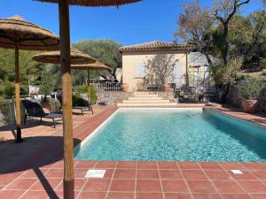 Villas Villa piscine vue sur mer Ollioules : photos des chambres