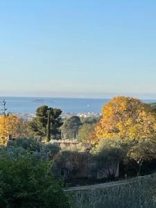 Villa piscine vue sur mer Ollioules