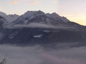 Chalet spacieux près pistes, 10 pers, balcon panoramique - FR-1-275-148
