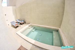 Arenka - 2BR w Private Pool & Sunset Rooftop