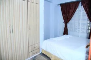 Elenox 2br Nakuru Apartment - Shamenei
