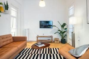 Cismigiu Serenity - 1BR flats with Scenic Balcony