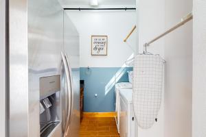 Treetop View Sanctuary