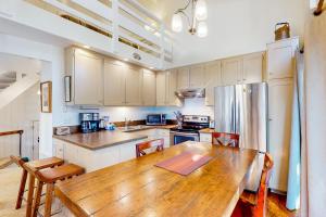 Sierra Park Villas 11 C