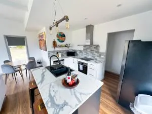 Luxury Holiday Unit 8min walk to Town Center with Boat Parking - Gipsy Point