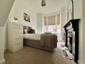 4 bed 3 bedroom home near Middlesbrough centre