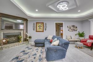 11 Mi to NOLA Westwego Home with Sunroom!