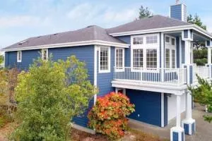 Beach Lake House Retreat with Wildlife Panorama - وارينتون