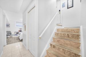 1 Bedroom Studio Close To University Of Guelph