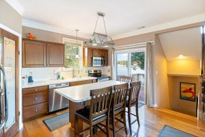 Amber Waters Hideaway