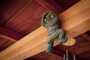 Amplio duplex con terraza privada.