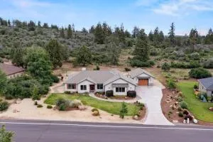 Cozy Retreat - 克拉马斯福尔斯