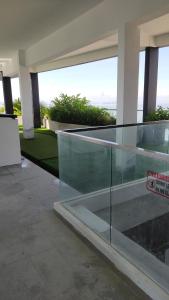 URBAN SUITES JSW STUDIO 2 BEDROOM 2 BATHROOM - BED SETTING 7 GUEST - 1 CARpark - COMMERCIAL CONDO