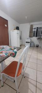 Excelente kitnet mobiliada pertinho mar