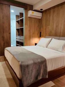 Top Location LuxuryExclusive Rooftop PoolGranada