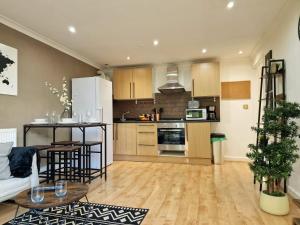Edgware road - 2 Beds 4 Sleeps