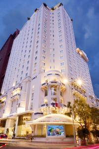 Grand Hotel Saigon