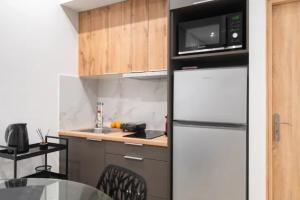 The Avra apartment