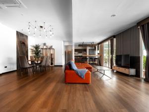 Grand Penthouse by Grand Orlov Apart