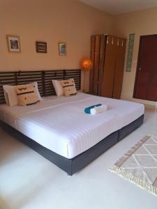 Lauras Guest House-adult only-