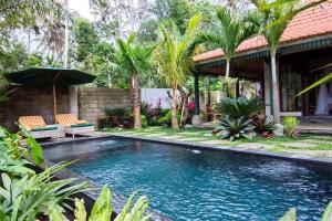 Cozy Jungle View 1-Bedroom Villa with Private Pool