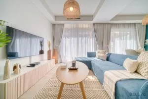 Peaceful 3BR Townhouse at DAMAC Hills 2, Dubailand by Deluxe Holiday Homes - Al Faq‘