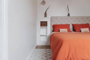 Maisons de vacances La Maison L'Eperon, stylish 5 star villa surrounded by vineyard near Saint Emilion : photos des chambres