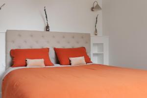 Maisons de vacances La Maison L'Eperon, stylish 5 star villa surrounded by vineyard near Saint Emilion : photos des chambres