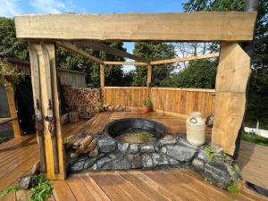 Glamping Jedlova - Romantic and family getaway