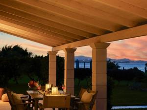 Beachfront Villas Stato Da Mar by DadoVillas