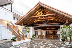 Keramas Moonlight Villa - Lebih