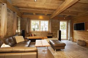 moderne Ferienwohnung mit Kamin, Sauna, Terrasse - Ferienhaus Stenhuus FeWo 01